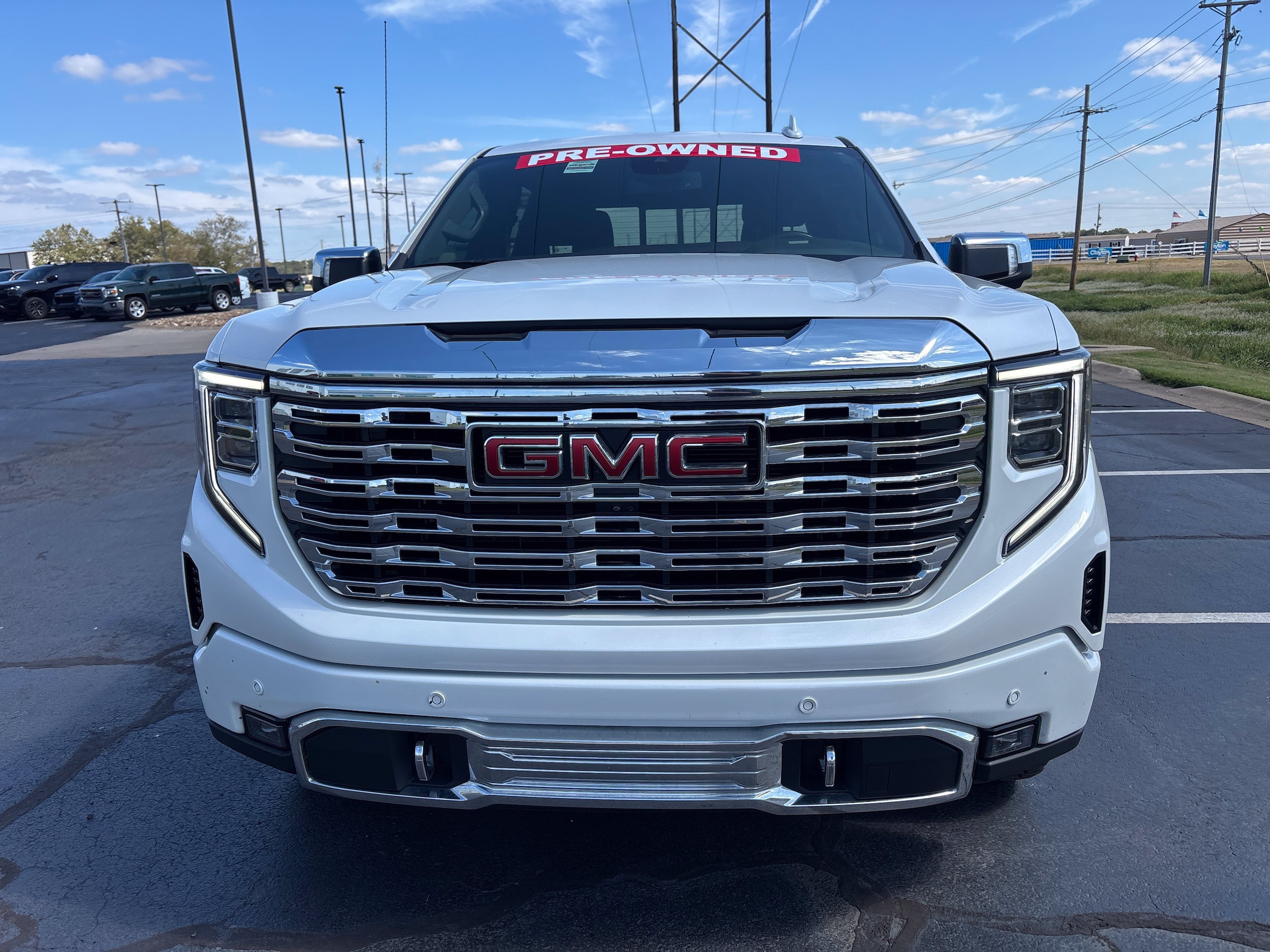 Used 2022 GMC Sierra 1500 Denali Denali with VIN 1GTUUGEL6NZ590838 for sale in Little Rock