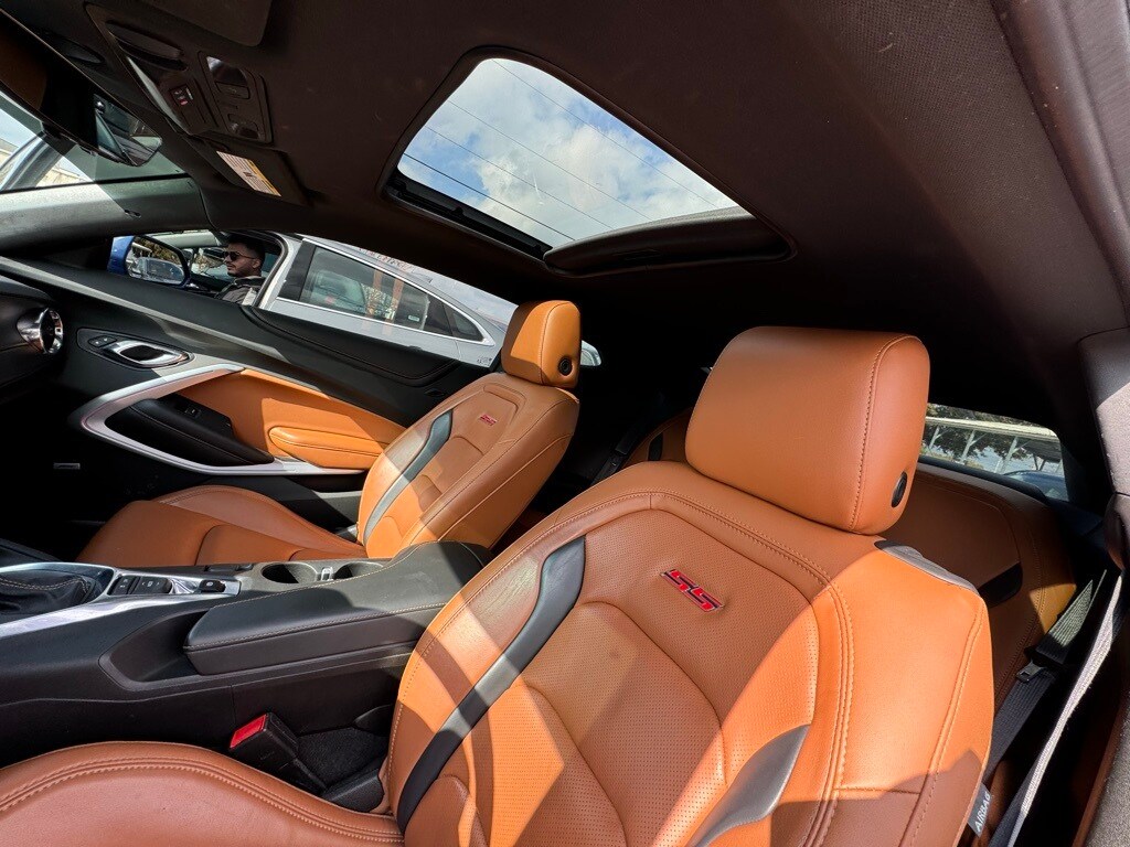 2021 Chevrolet Camaro 2SS photo 3