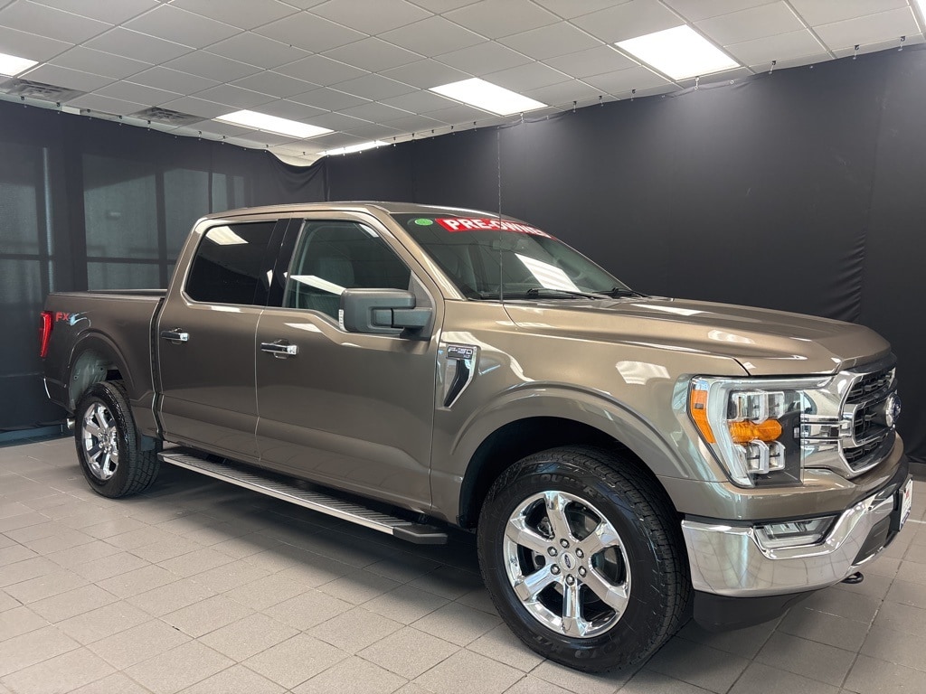 Used 2023 Ford F-150 XLT Truck SuperCrew Cab