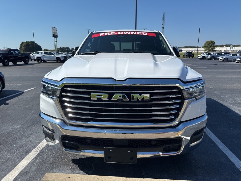 2025 Ram 1500 Laramie photo 2