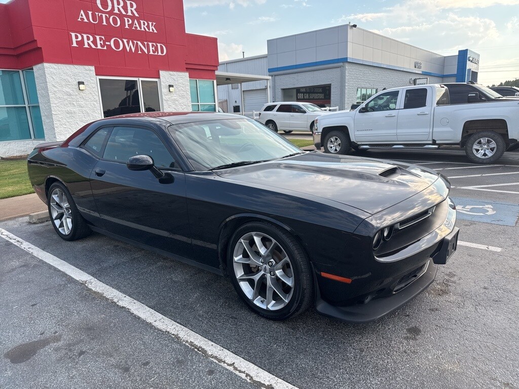 2023 Dodge Challenger GT photo 3
