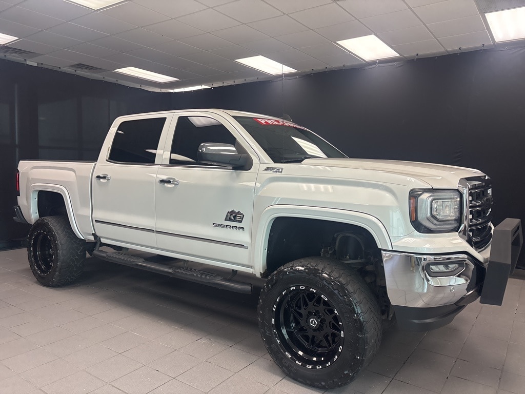 2018 GMC Sierra 1500 SLT's photo