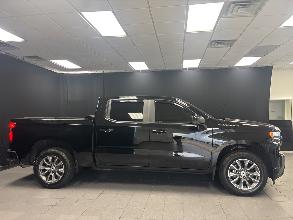 Used 2021 Chevrolet Silverado 1500 RST with VIN 1GCPWDED1MZ340730 for sale in Little Rock