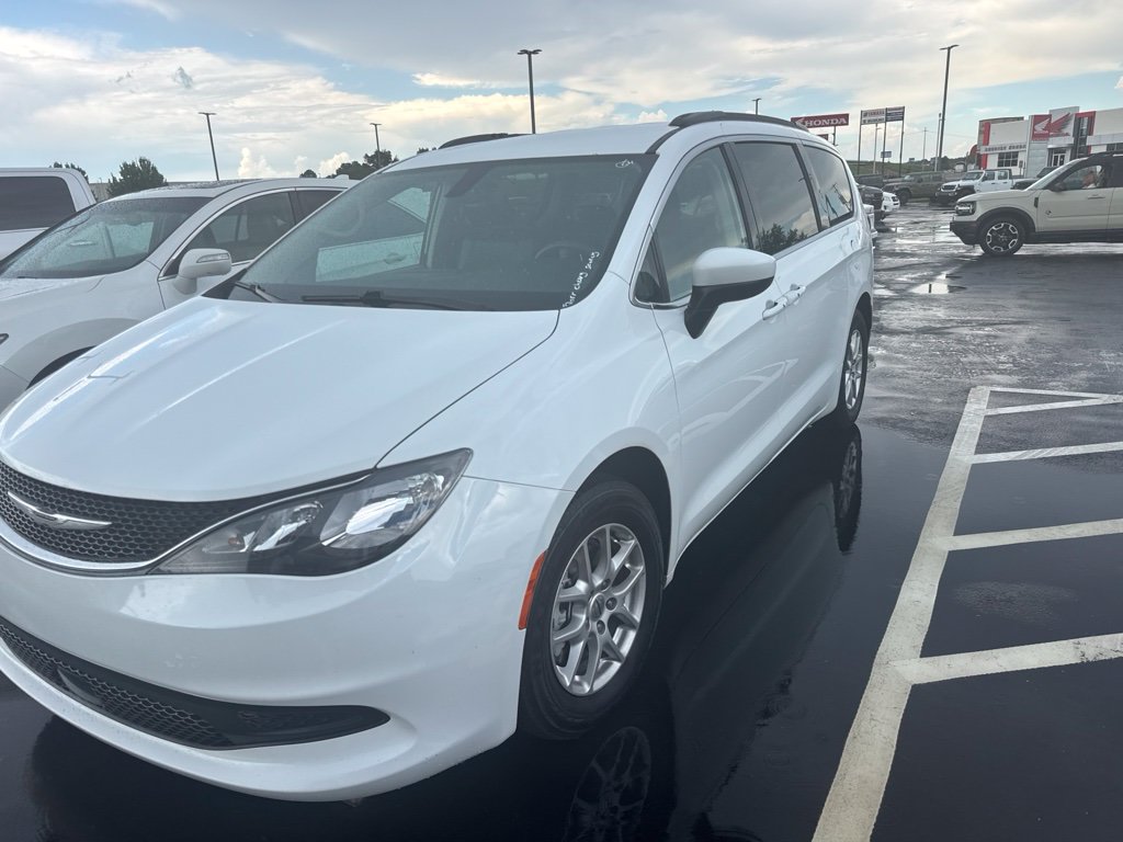 Used 2021 Chrysler Voyager LXI Van Passenger Van