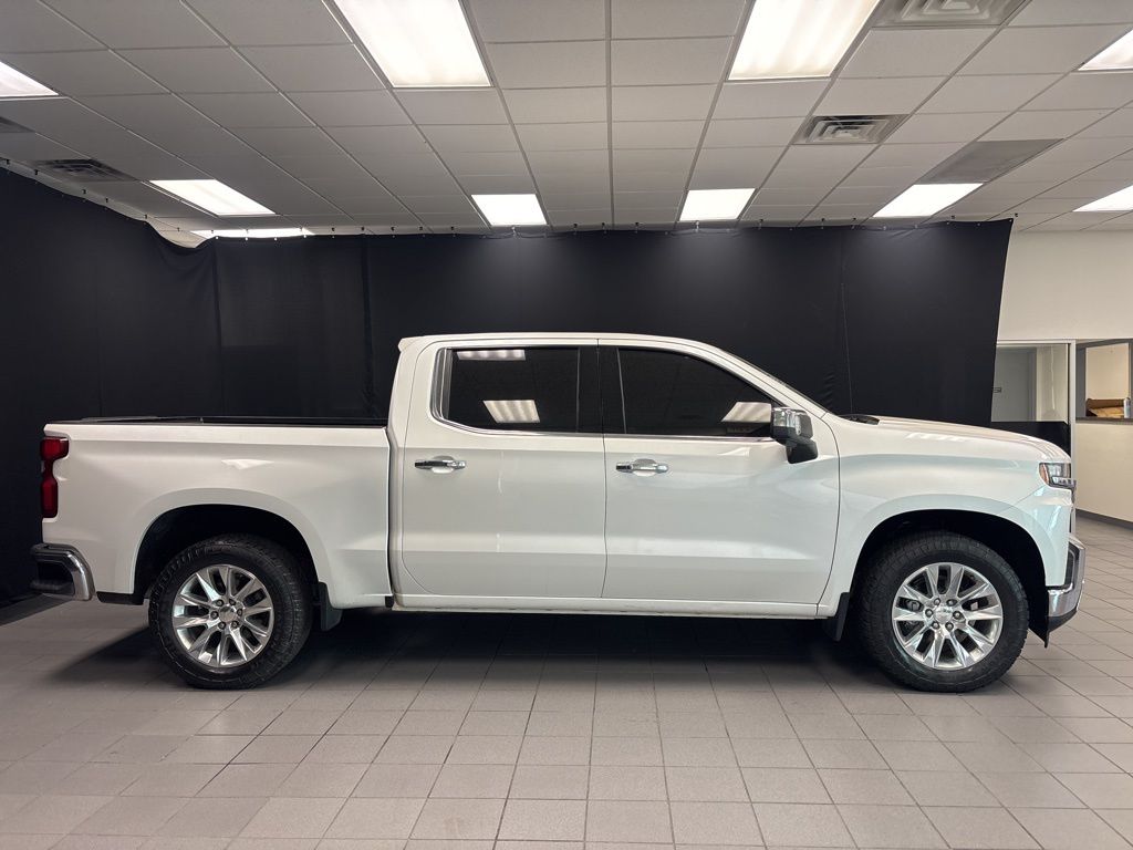 Used 2022 Chevrolet Silverado 1500 Limited LTZ with VIN 3GCUYGEL7NG180196 for sale in Little Rock