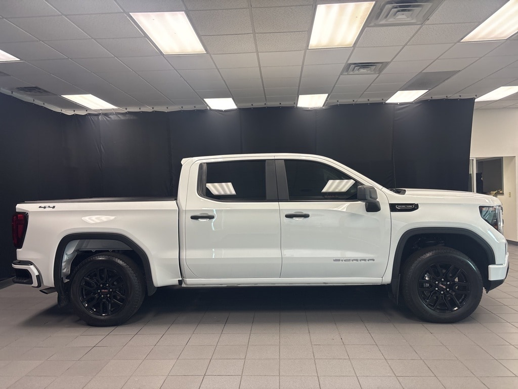 Used 2024 GMC Sierra 1500 Pro with VIN 1GTUUAED5RZ144319 for sale in Little Rock