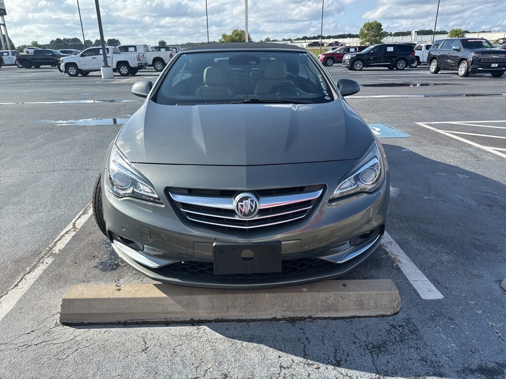 2017 Buick Cascada Premium photo 2