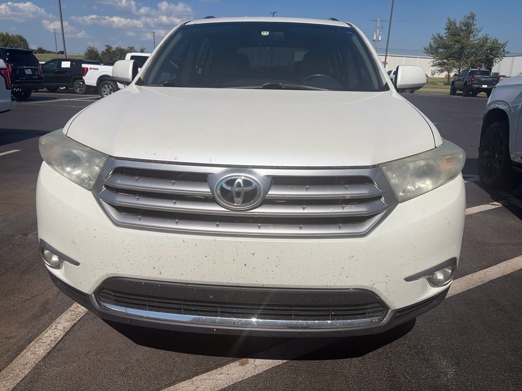 Used 2013 Toyota Highlander Limited with VIN 5TDYK3EH4DS105379 for sale in Searcy, AR