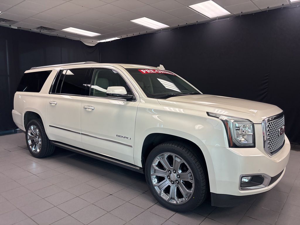 2015 GMC Yukon Denali AWD's photo