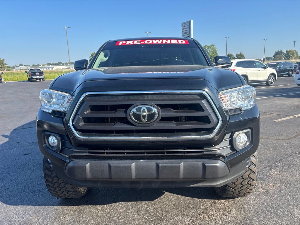 Used 2021 Toyota Tacoma SR5 with VIN 3TMCZ5AN6MM385349 for sale in Little Rock