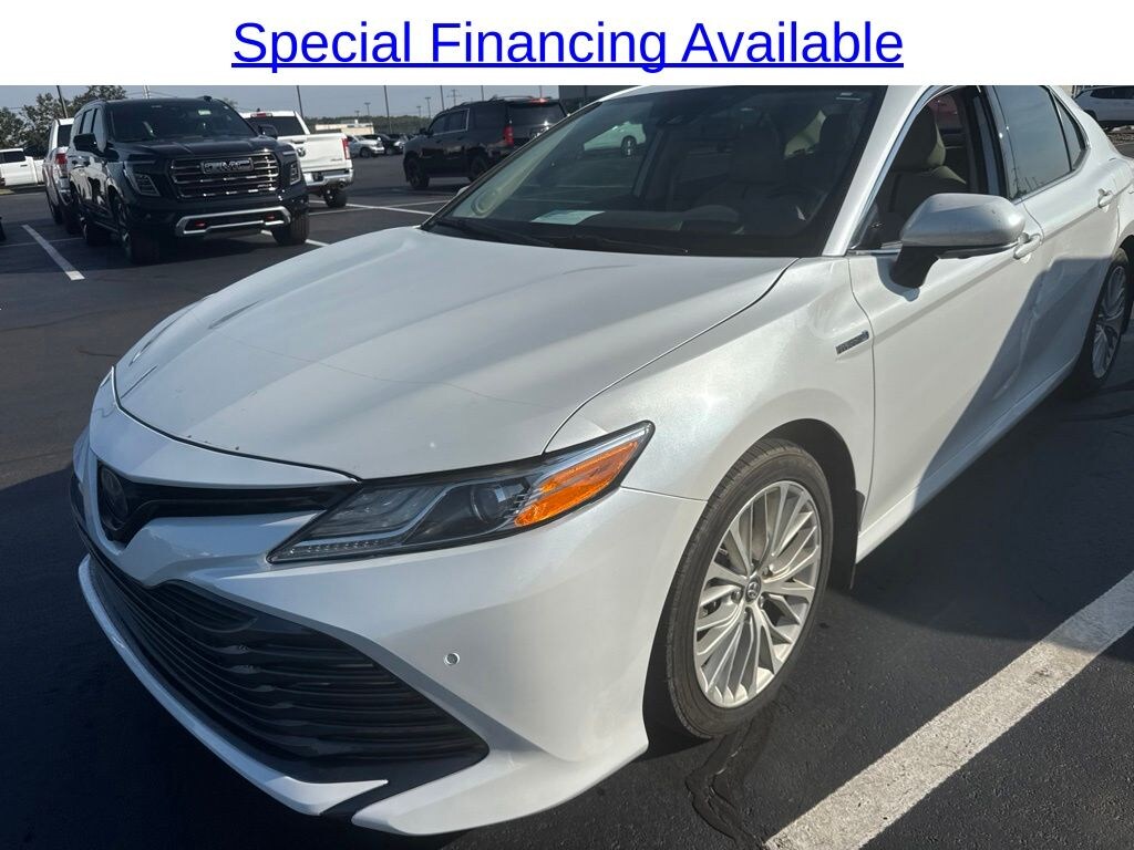 Used 2019 Toyota Camry Hybrid XLE Sedan