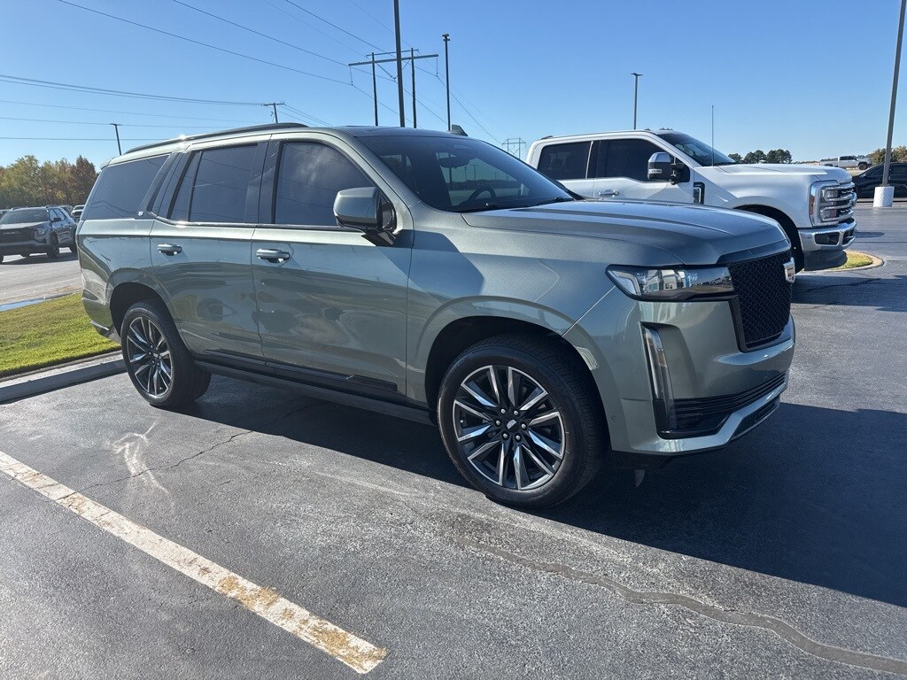 2024 Cadillac Escalade Sport Platinum photo 3