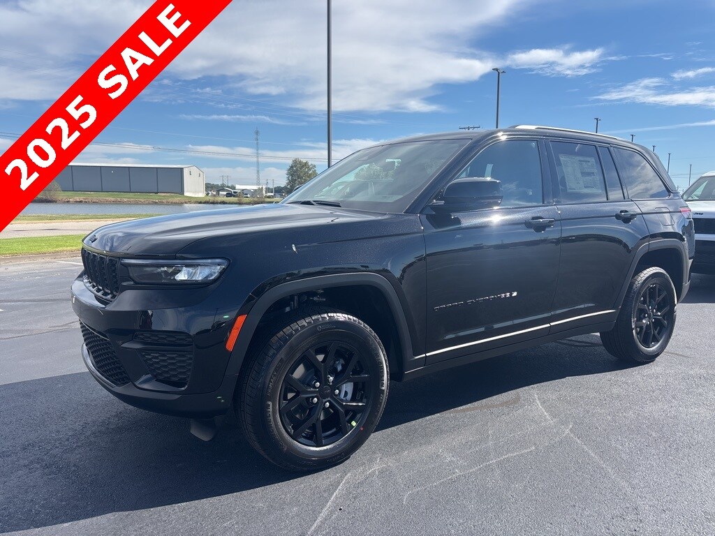 2025 Jeep Grand Cherokee Altitude's photo