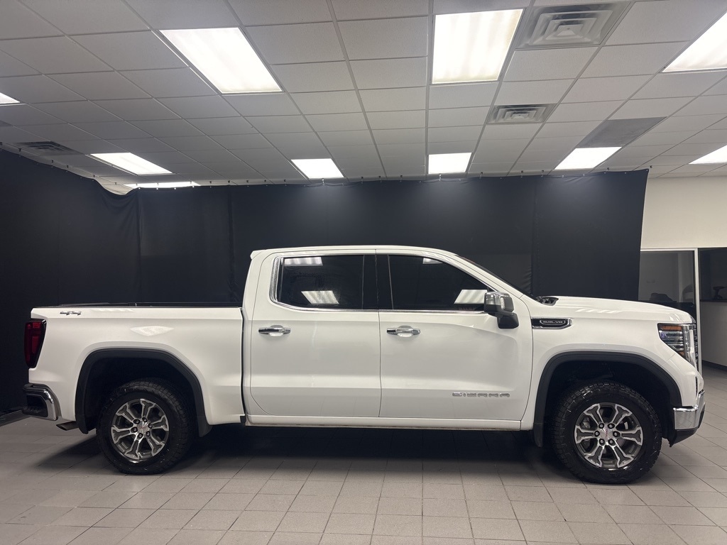 Used 2024 GMC Sierra 1500 SLT Truck Crew Cab