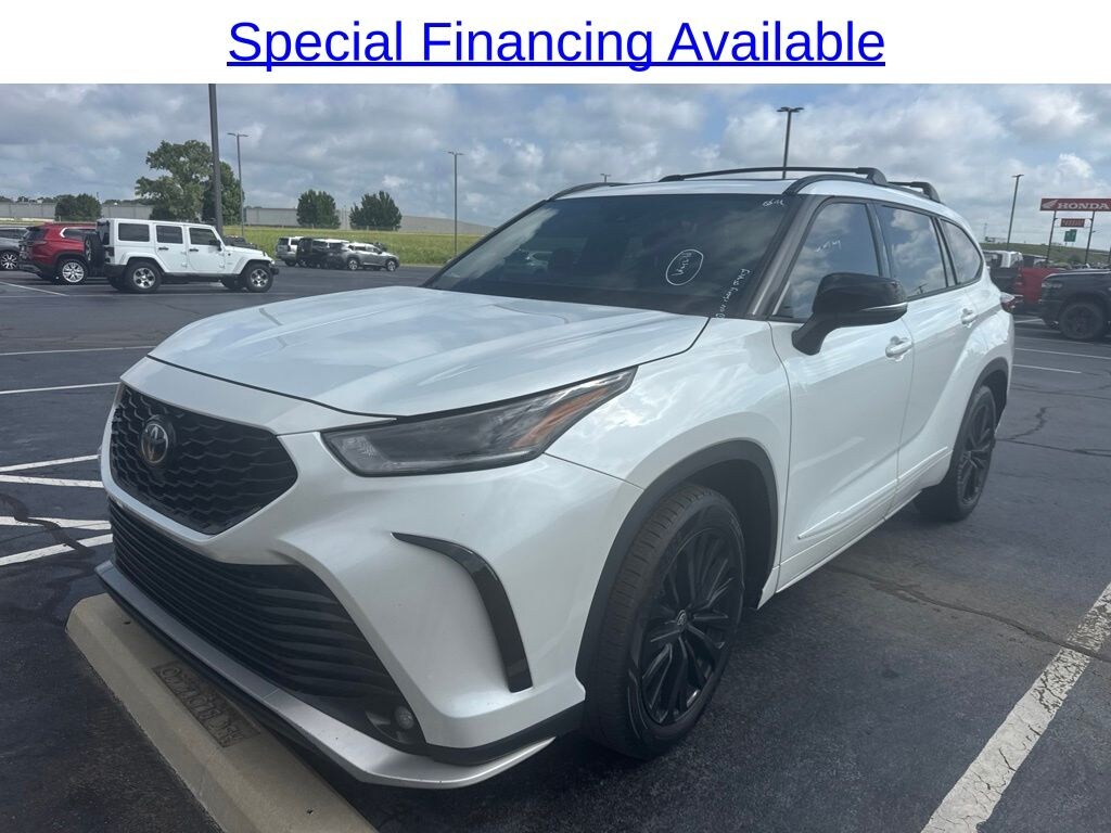 Used 2023 Toyota Highlander XSE SUV