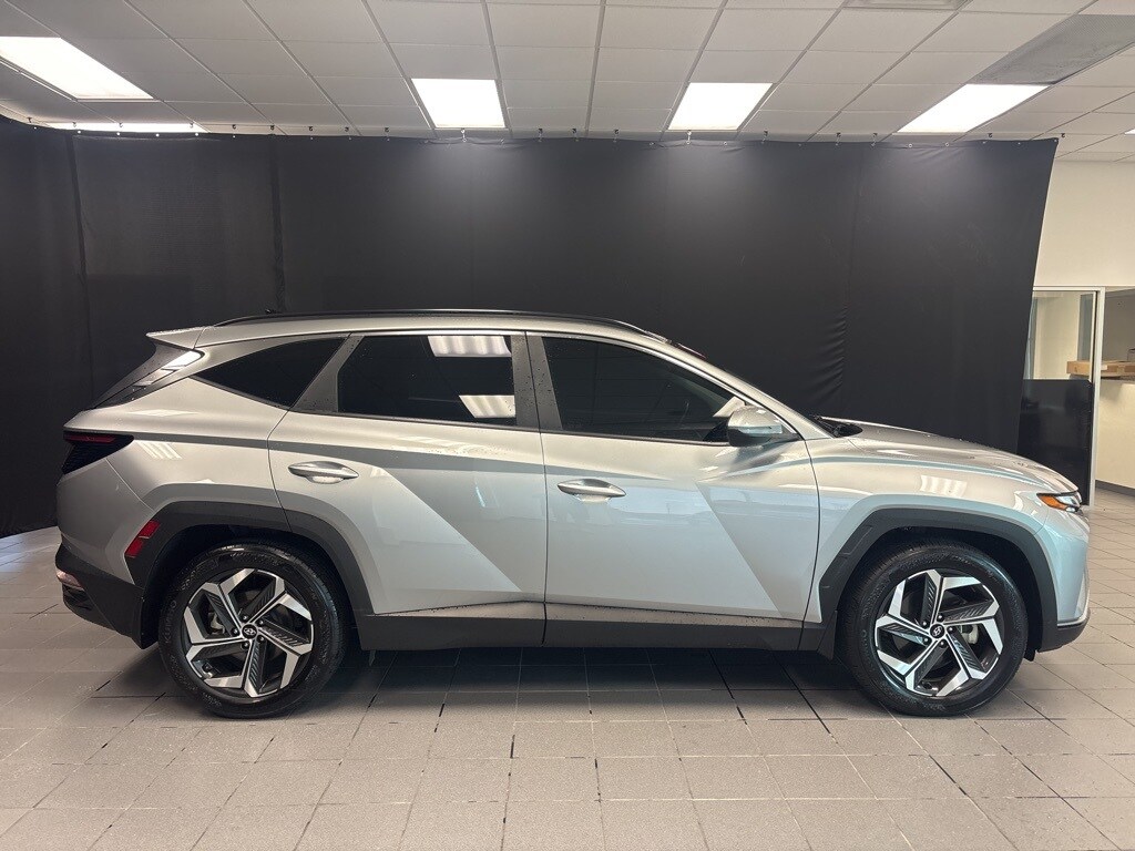 2024 Hyundai Tucson SEL Convenience photo 2