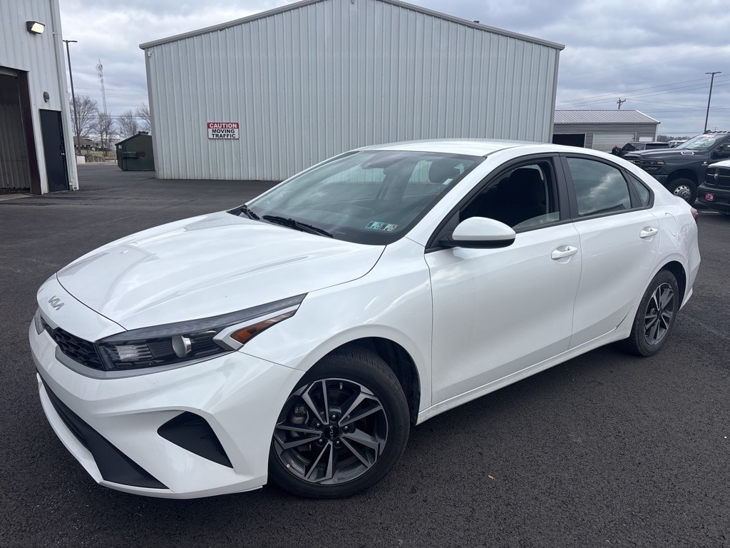 Used 2023 Kia Forte LXS Sedan