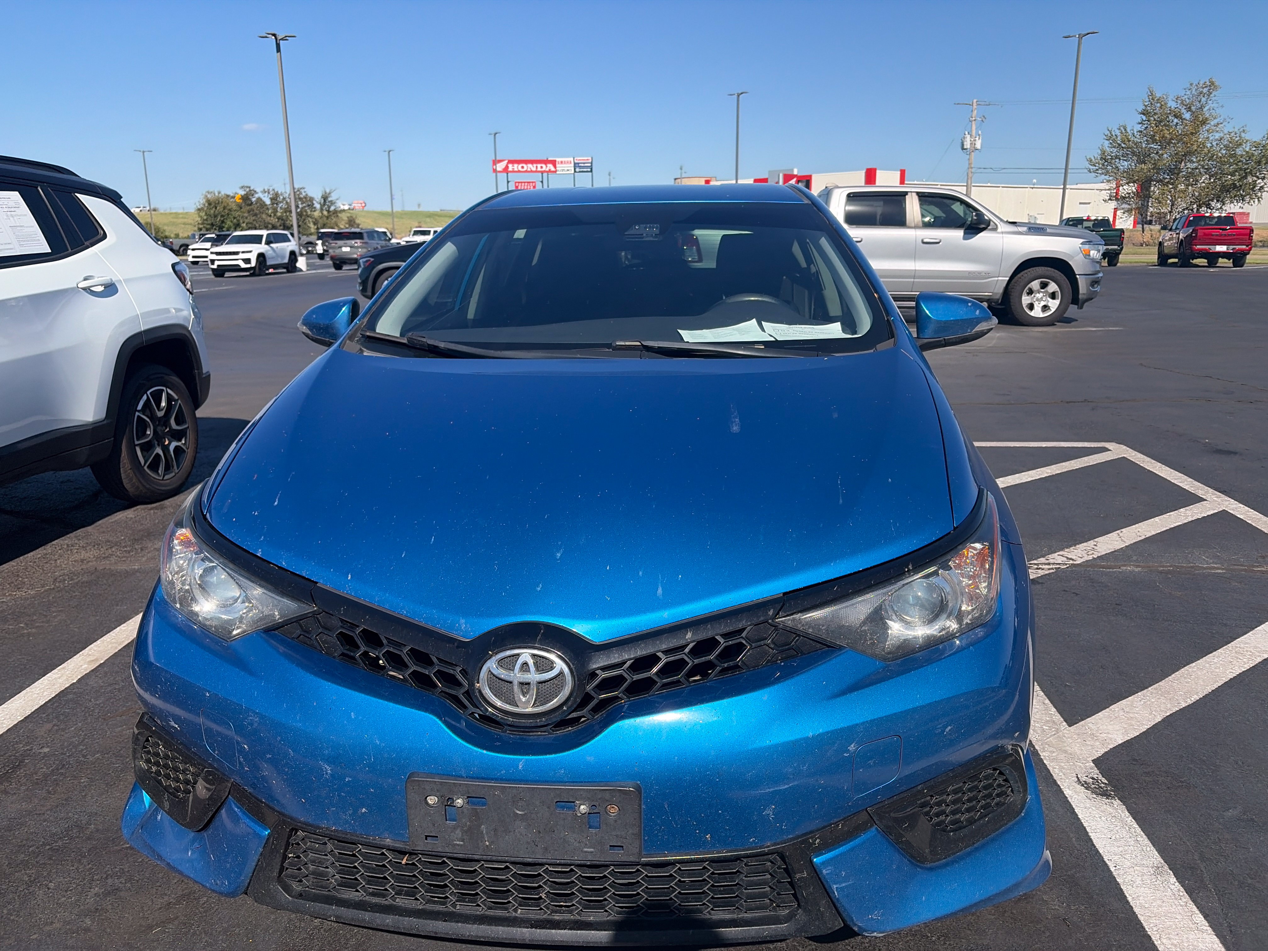Used 2018 Toyota Corolla iM Base with VIN JTNKARJE0JJ566204 for sale in Searcy, AR
