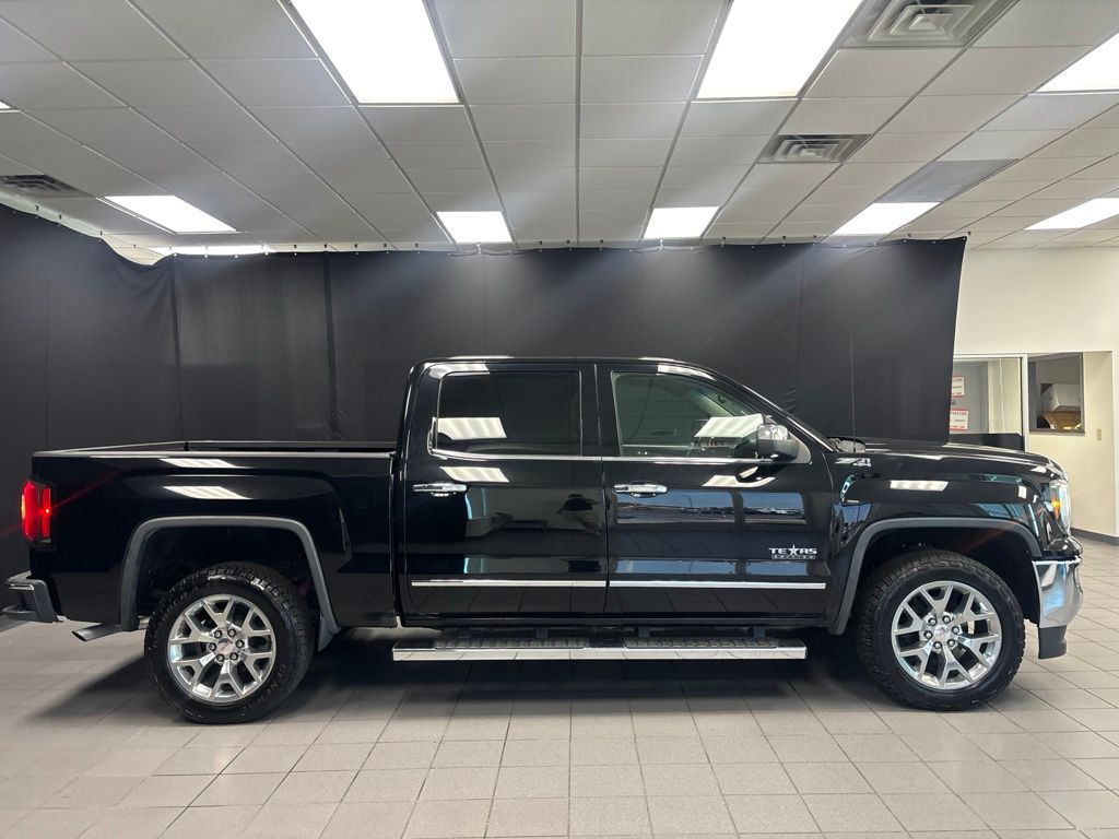 Used 2018 GMC Sierra 1500 SLT with VIN 3GTU2NEC7JG574412 for sale in Little Rock