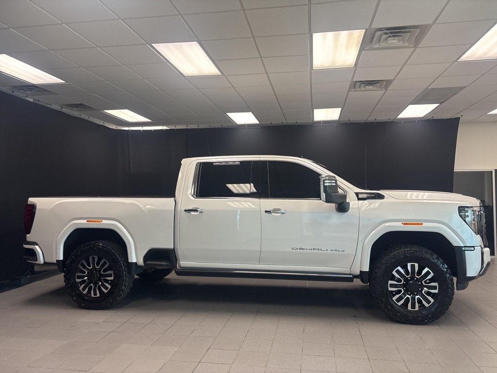 Used 2024 GMC Sierra 2500HD Denali Ultimate with VIN 1GT49XEY0RF359728 for sale in Little Rock