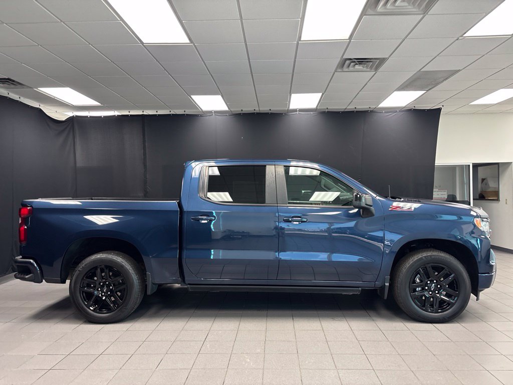 Used 2023 Chevrolet Silverado 1500 RST with VIN 1GCUDEE81PZ127718 for sale in Little Rock