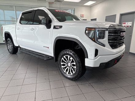 2023 GMC Sierra 1500 AT4 Truck Crew Cab