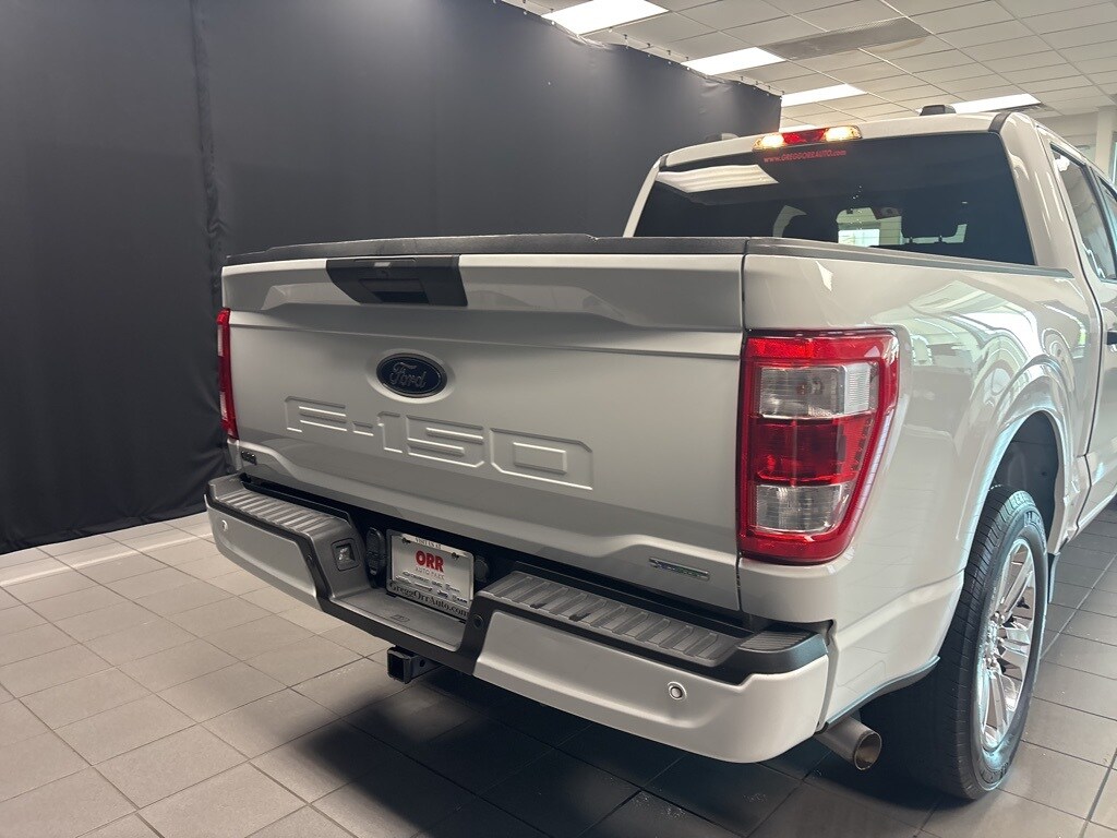 2022 Ford F-150 XL photo 4
