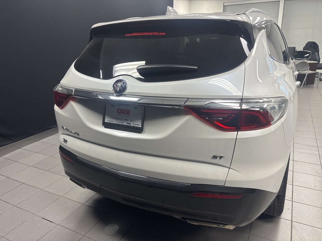 Used 2022 Buick Enclave Essence SUV