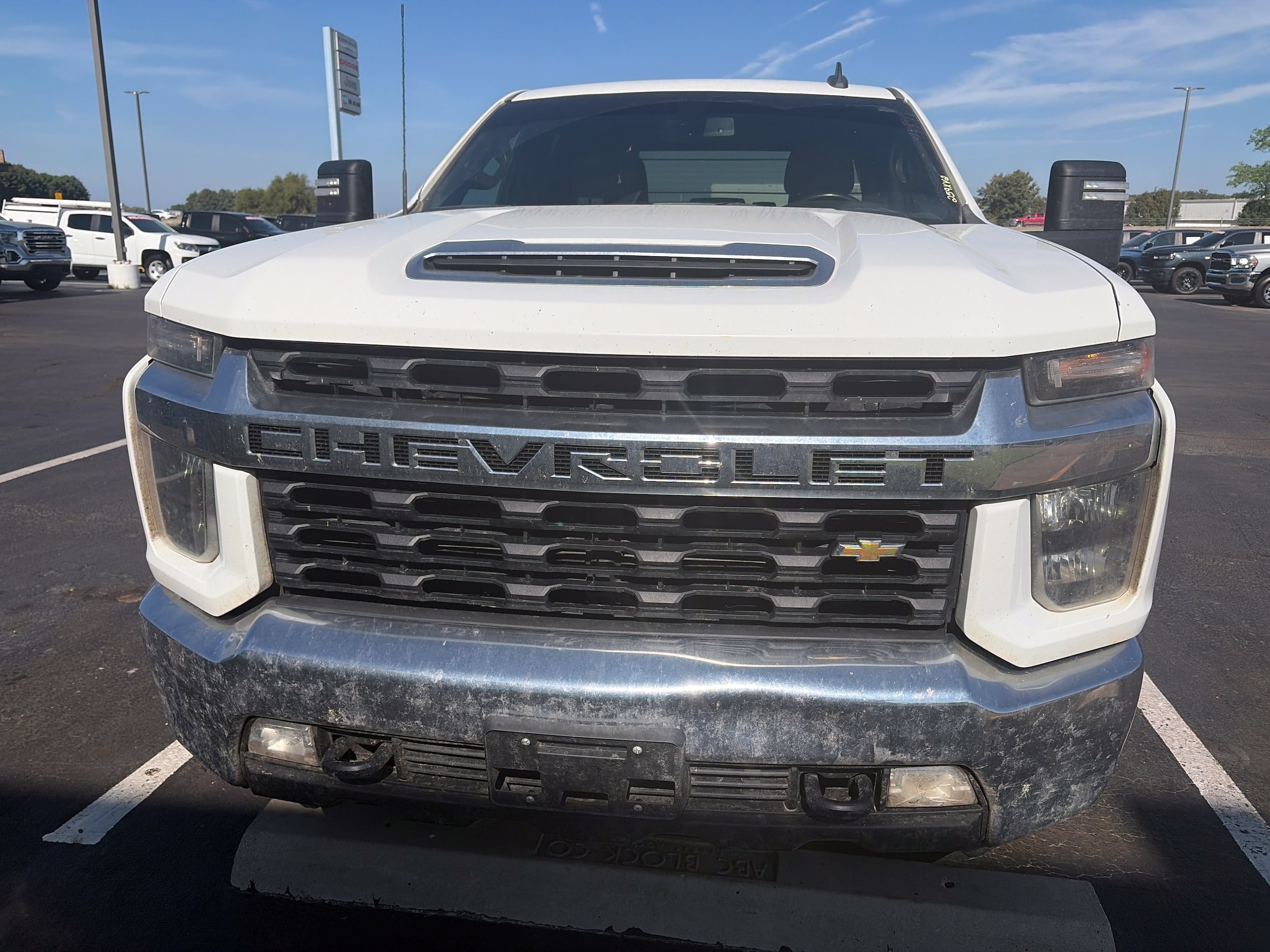 Used 2022 Chevrolet Silverado 2500HD LT with VIN 1GC5YNE79NF305096 for sale in Little Rock
