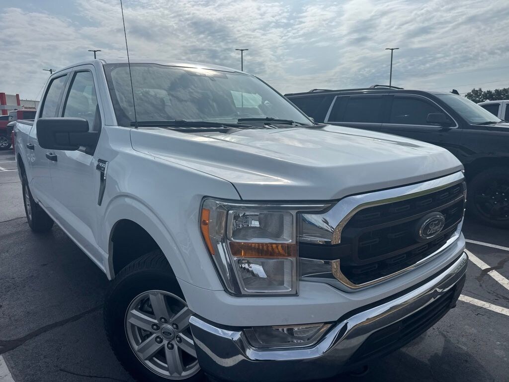 Used 2021 Ford F-150 XLT Truck SuperCrew Cab