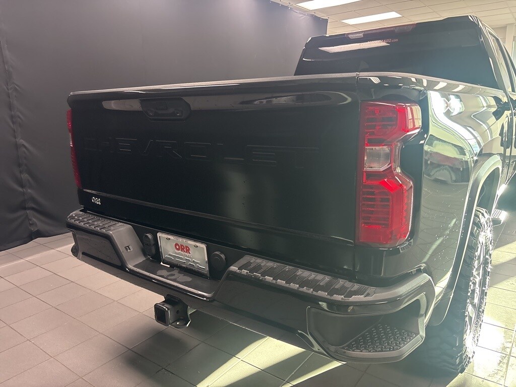 Used 2024 Chevrolet Silverado 2500 HD Custom Truck Crew Cab