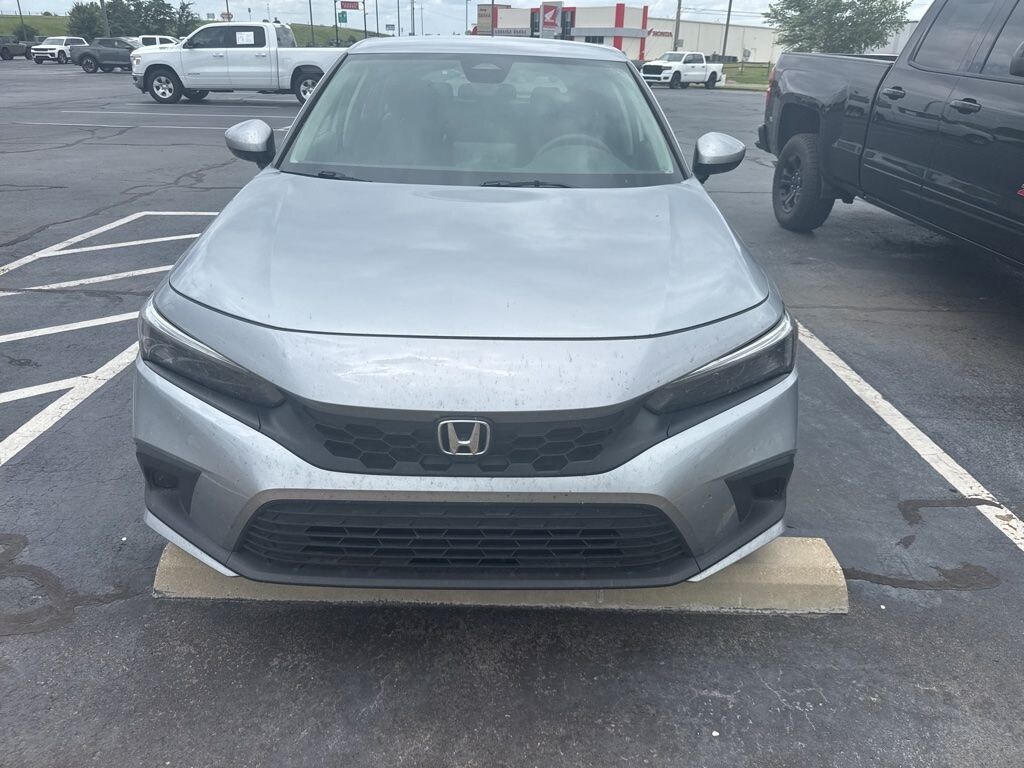 Used 2024 Honda Civic LX Hatchback
