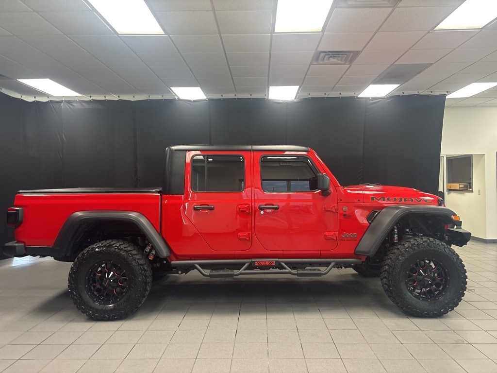 Used 2024 Jeep Gladiator Mojave with VIN 1C6JJTEG1RL106310 for sale in Little Rock