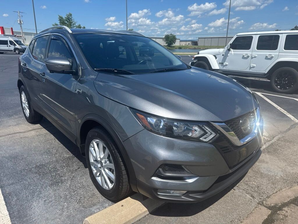 Used 2022 Nissan Rogue Sport SV SUV