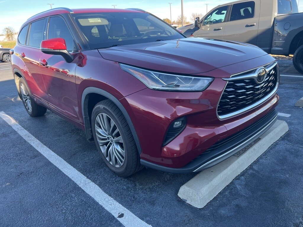 2020 Toyota Highlander Platinum photo 4