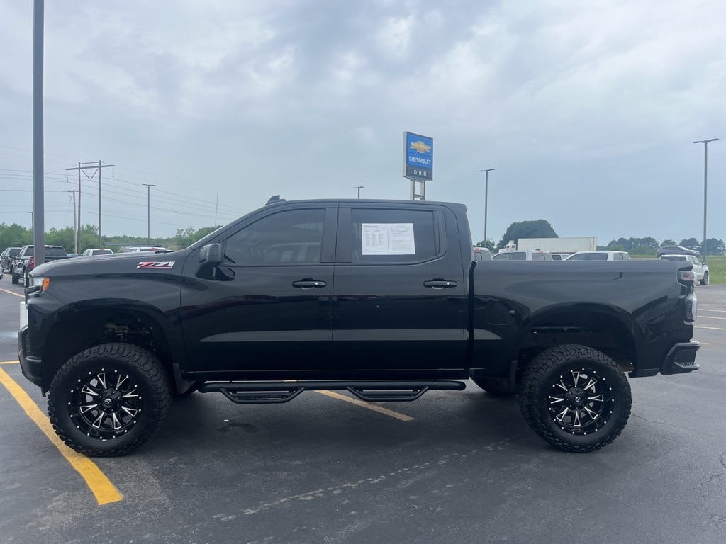 Used 2019 Chevrolet Silverado 1500 RST with VIN 3GCUYEED2KG182656 for sale in Little Rock
