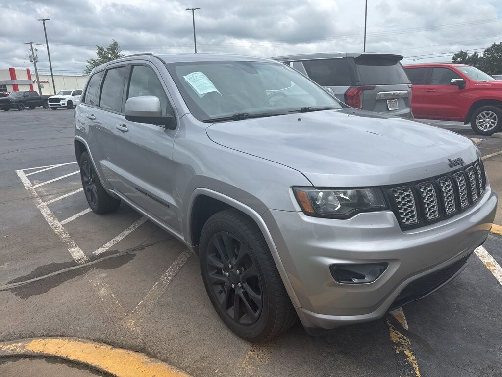 Used 2021 Jeep Grand Cherokee Laredo X SUV