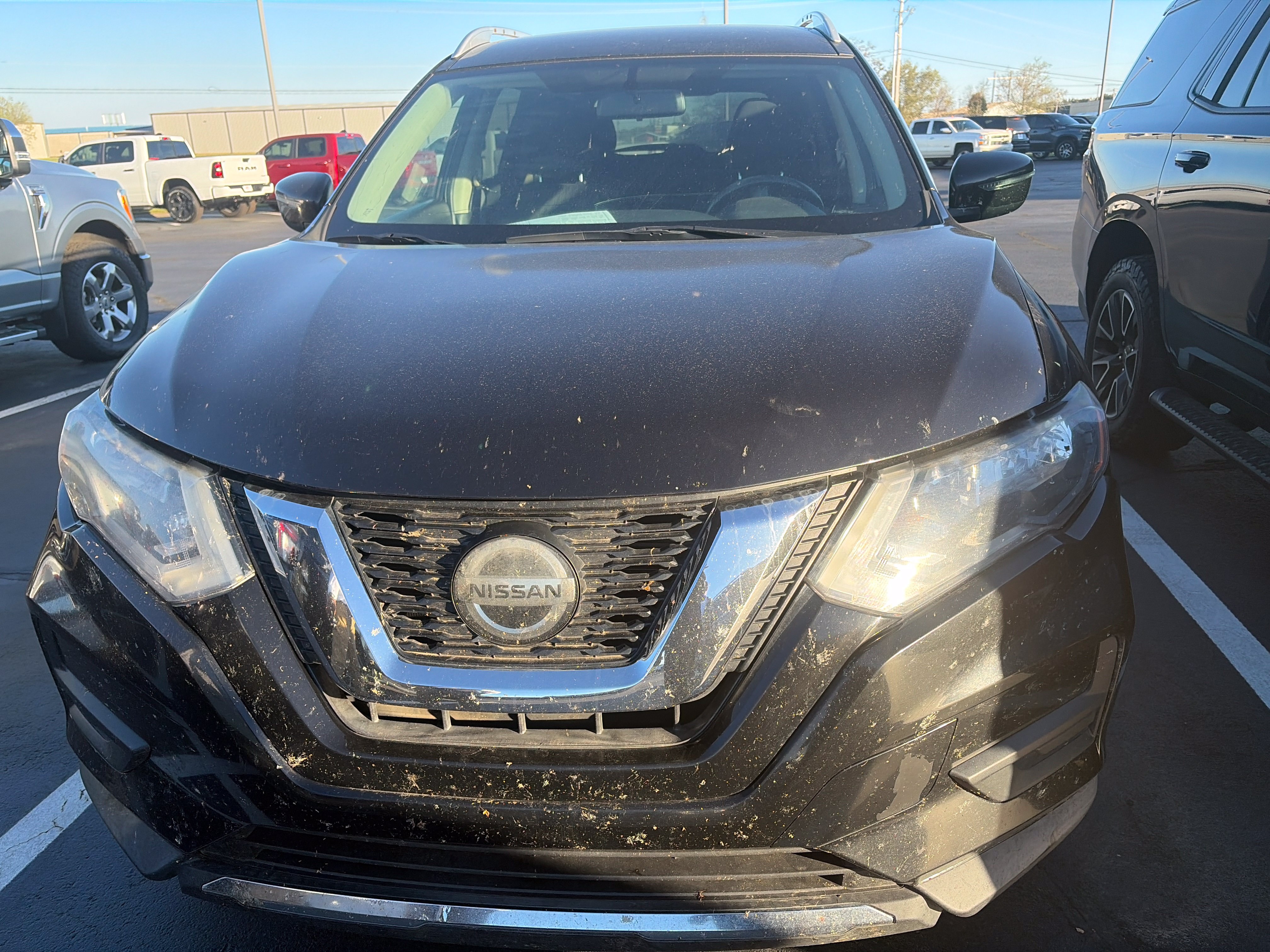 Used 2018 Nissan Rogue SV SUV