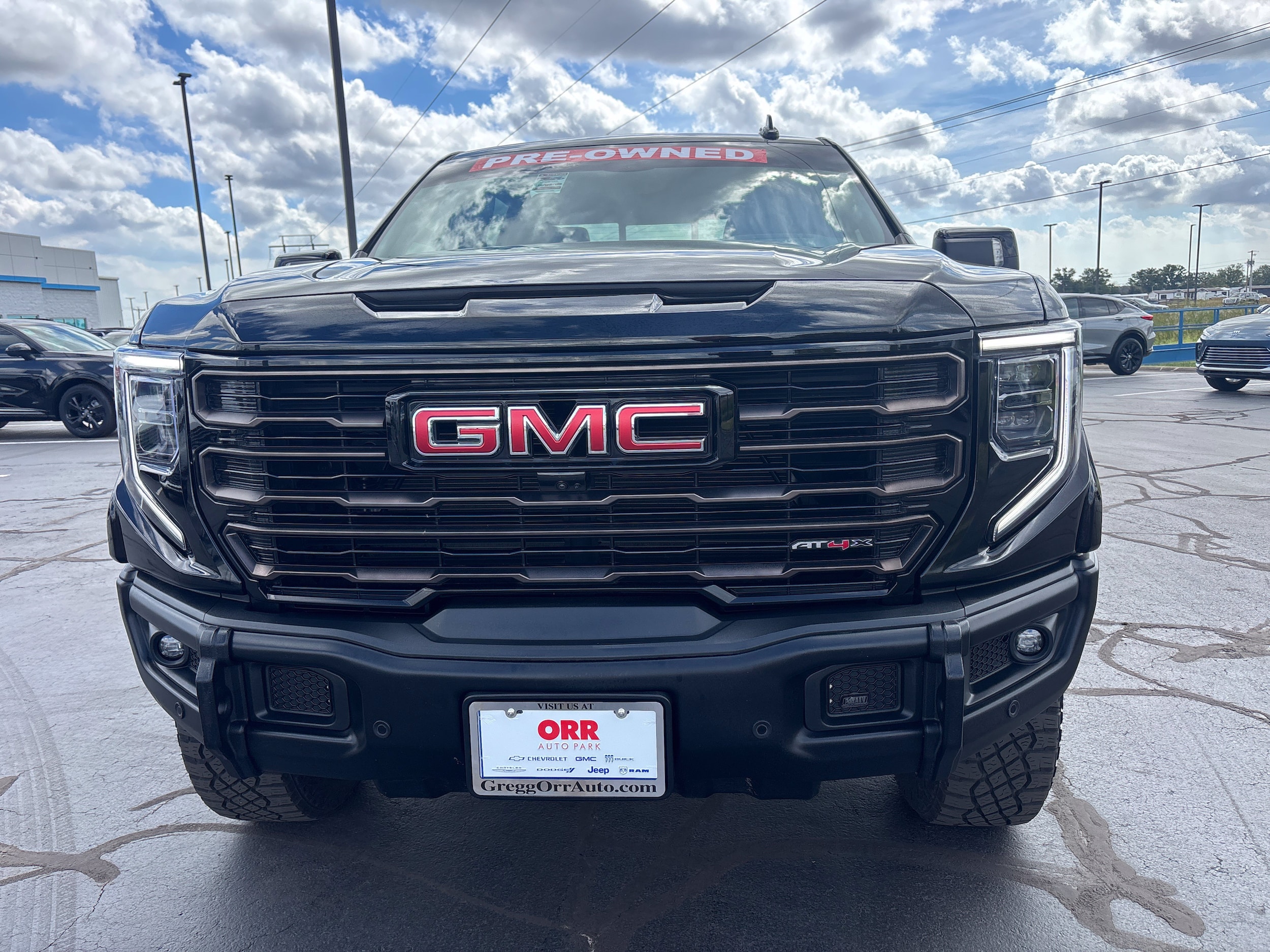Used 2025 GMC Sierra 1500 AT4X with VIN 3GTUUFEL5SG294120 for sale in Little Rock