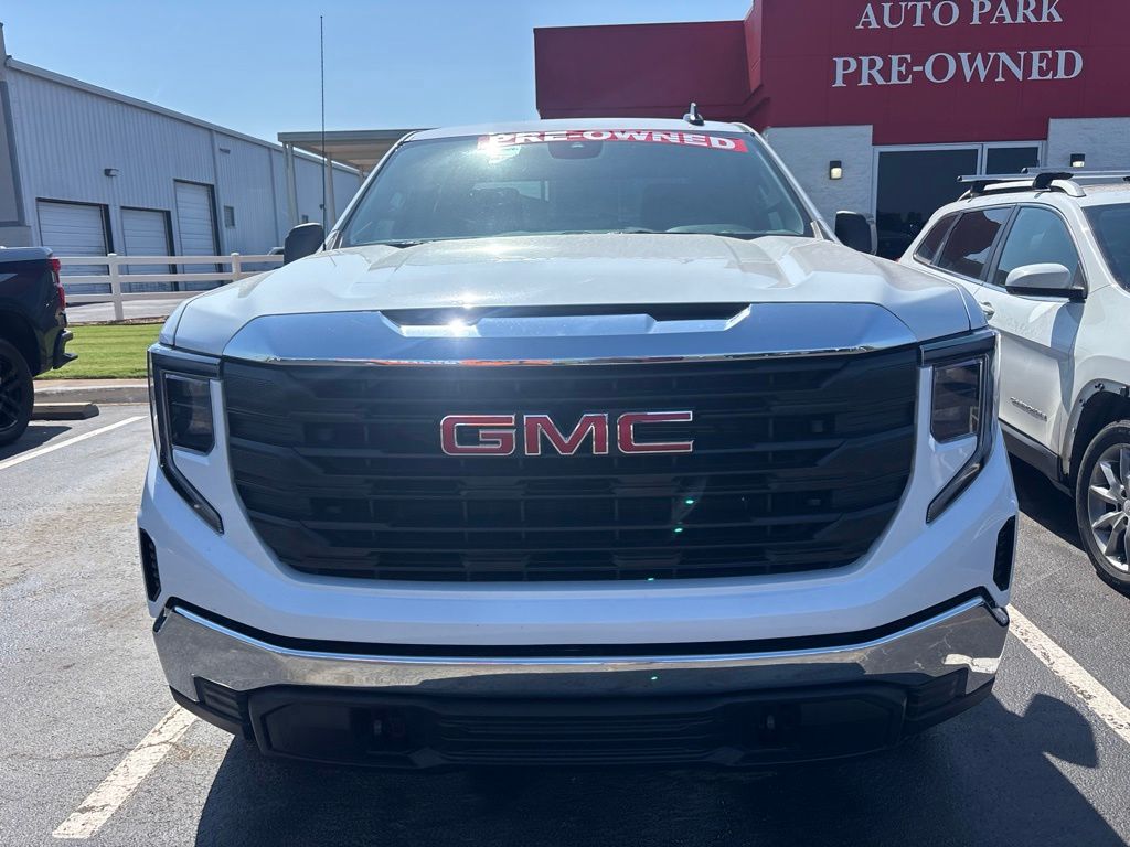 Used 2026 GMC Sierra 1500 Pro with VIN 3GTUUAED5TG233122 for sale in Little Rock