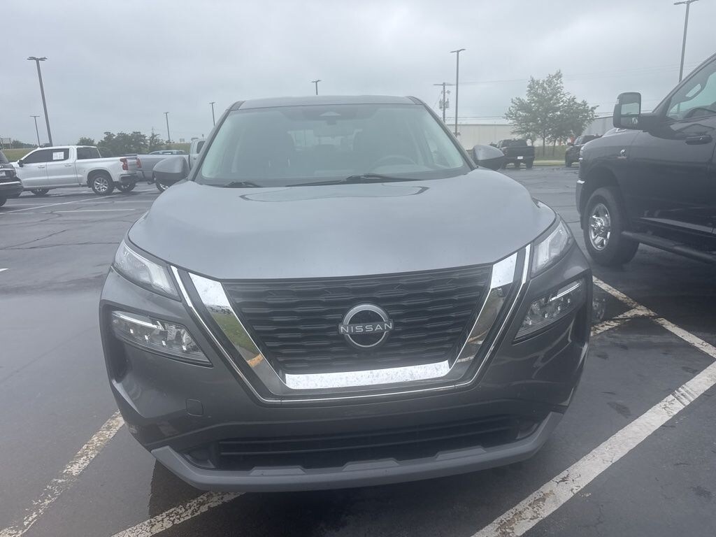 Used 2023 Nissan Rogue SV SUV