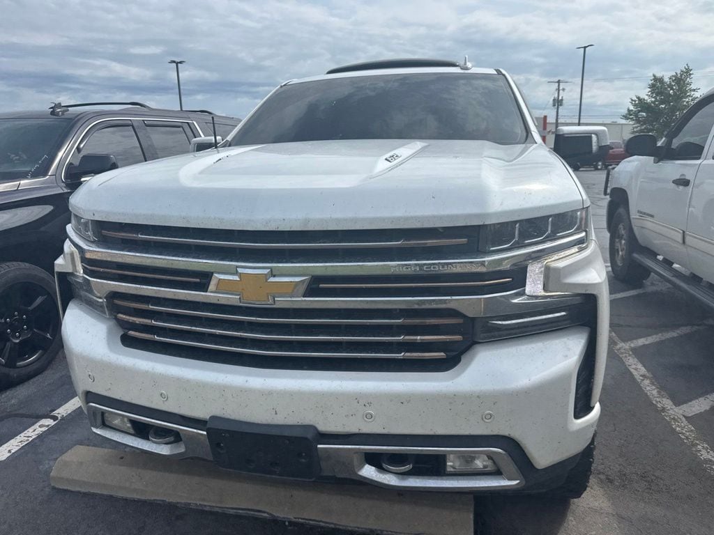 Used 2021 Chevrolet Silverado 1500 High Country with VIN 1GCUYHEL3MZ246926 for sale in Little Rock