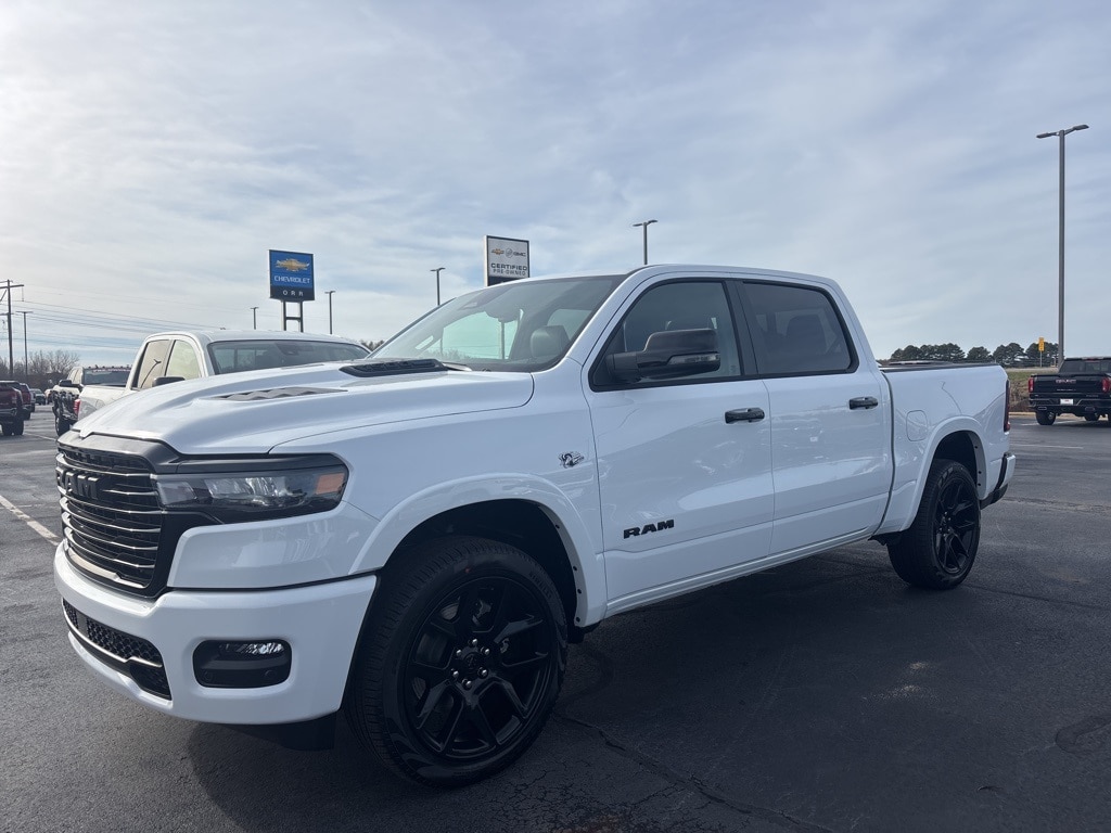 2026 RAM Ram 1500 Pickup Laramie's photo