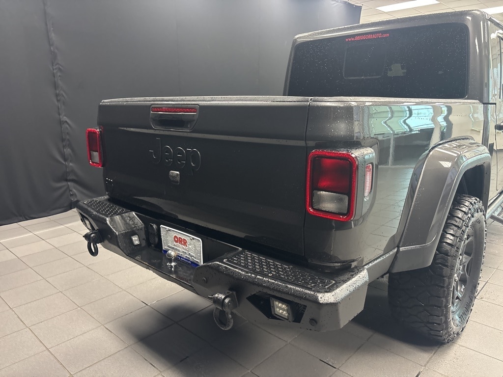 Used 2023 Jeep Gladiator Willys Truck Crew Cab