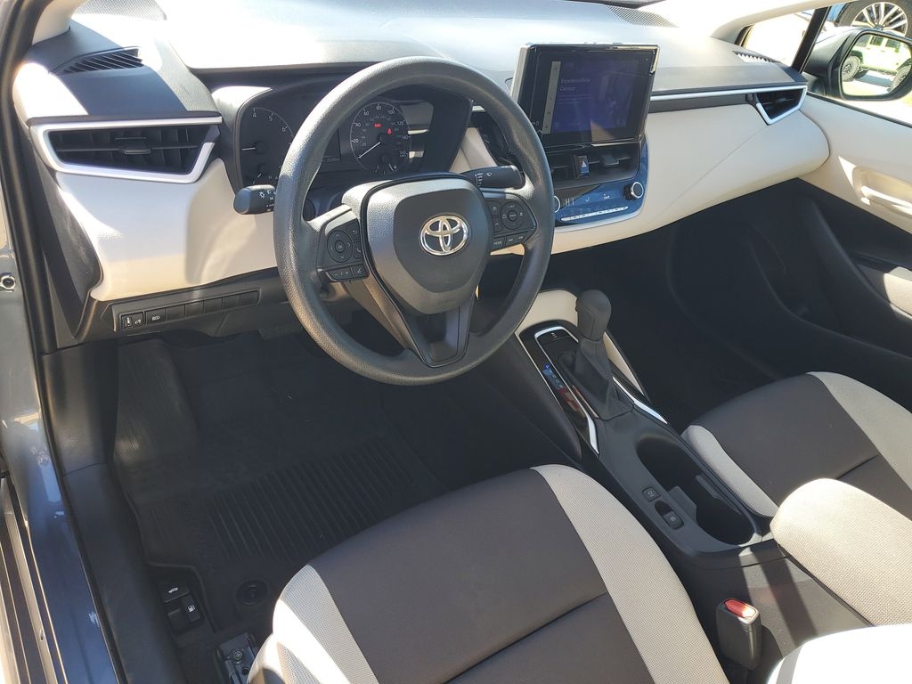 Used 2025 Toyota Corolla LE Sedan