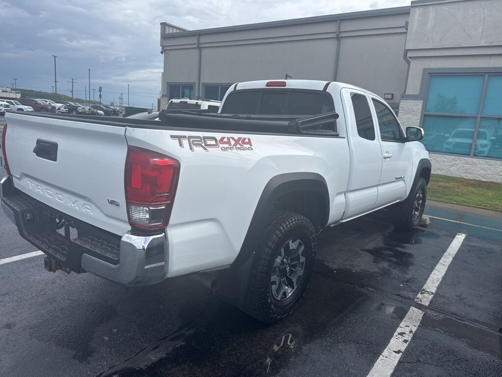 Used 2017 Toyota Tacoma TRD Off-Road Truck Access Cab