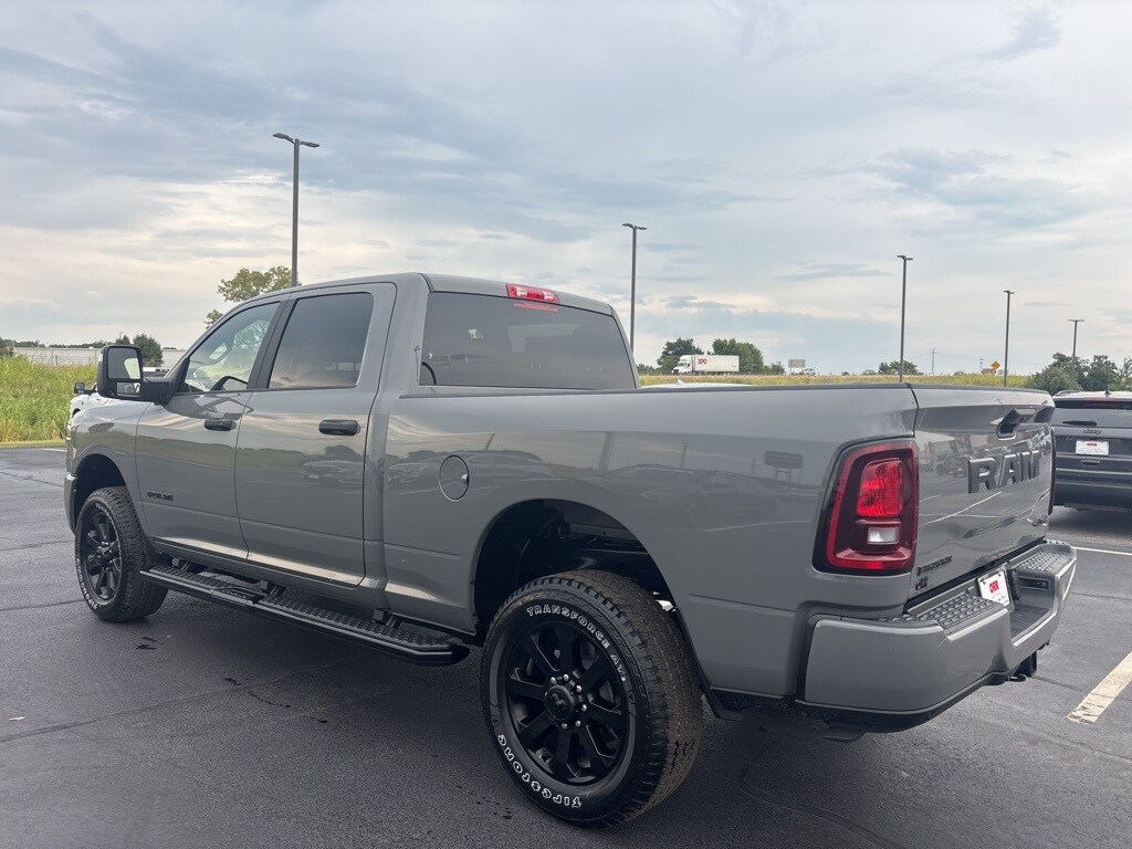 2026 Ram 2500 Big Horn photo 3