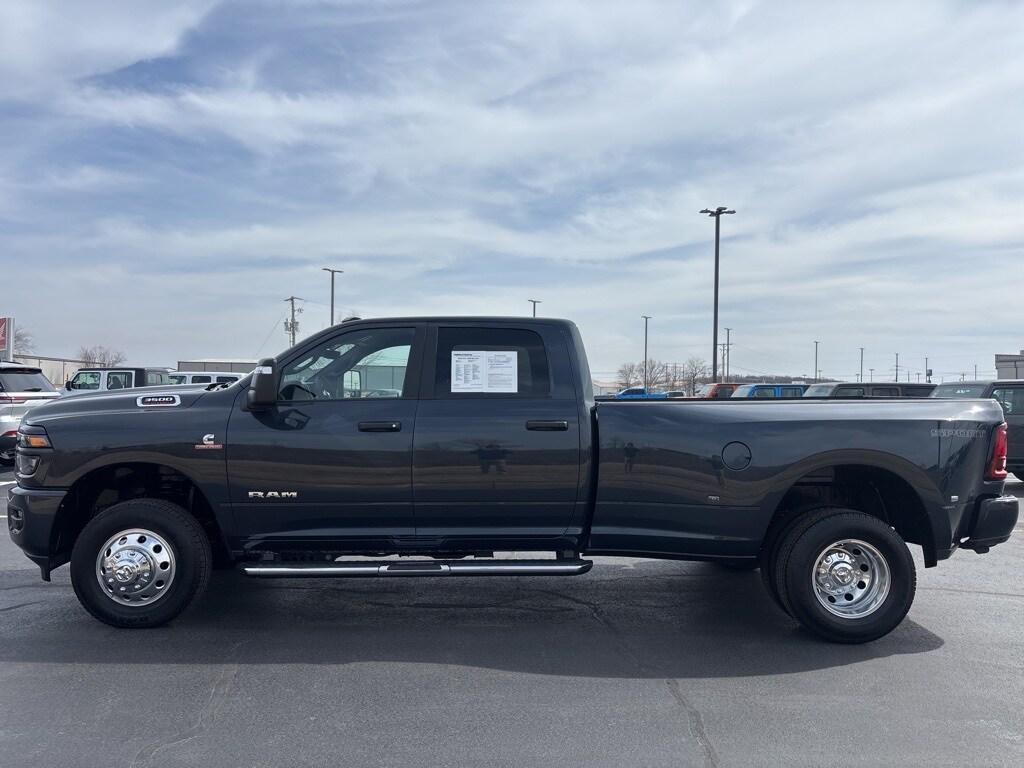 Used 2026 RAM Ram 3500 Pickup Big Horn with VIN 3C63RRHL4TG151081 for sale in Little Rock