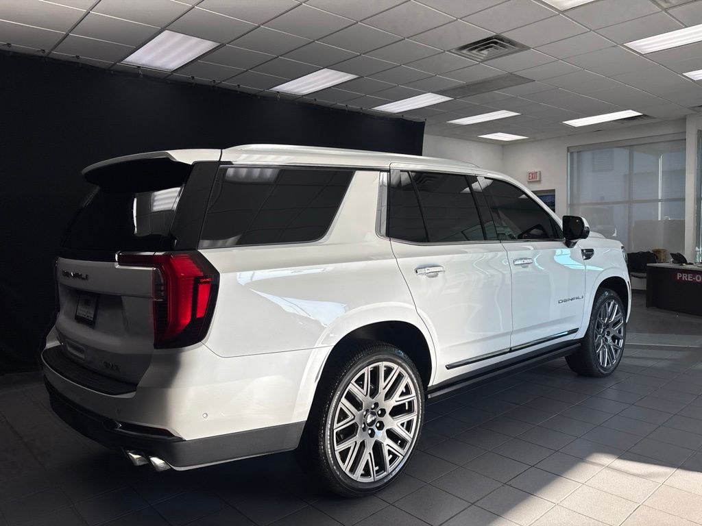 Used 2025 GMC Yukon Denali Ultimate SUV
