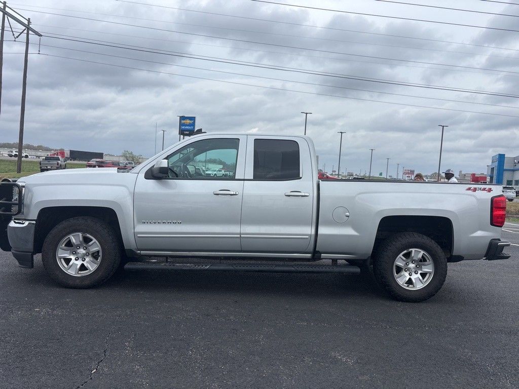 Used 2019 Chevrolet Silverado 1500 LD LT with VIN 2GCVKPEC4K1148929 for sale in Little Rock